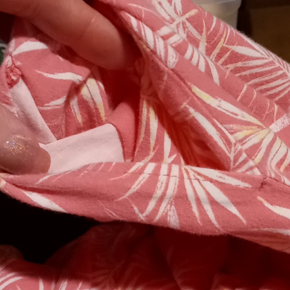 Secret Treasures 2X (18-20) Pink & White Exotic Short sleeve Top With Capris - Picture 8 of 8